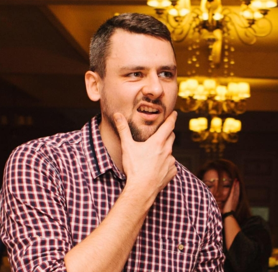 Вячеслав Строгий