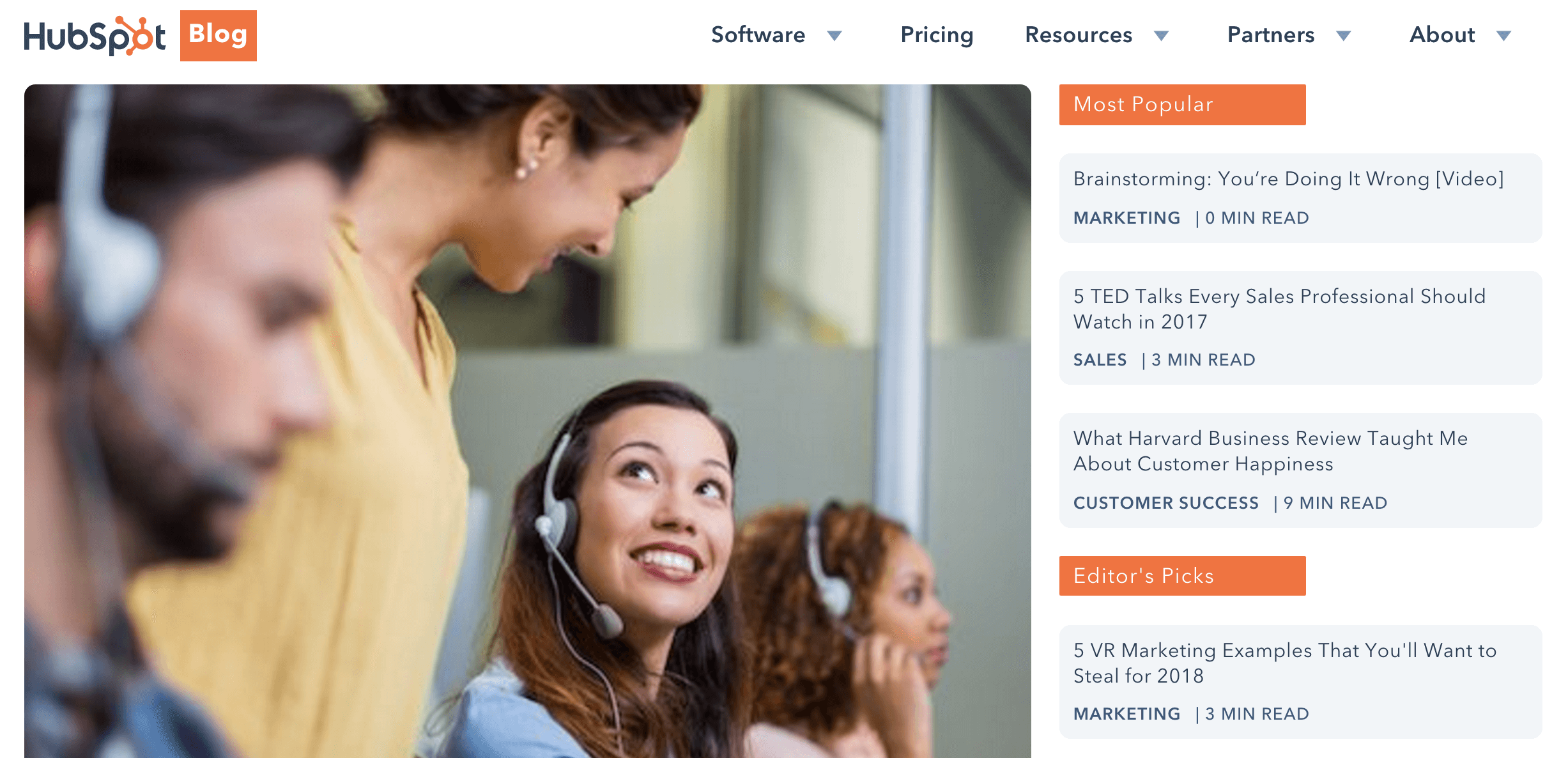 Логотип на корпоративном блоге HubSpot Логотип на корпоративном блоге HubSpot