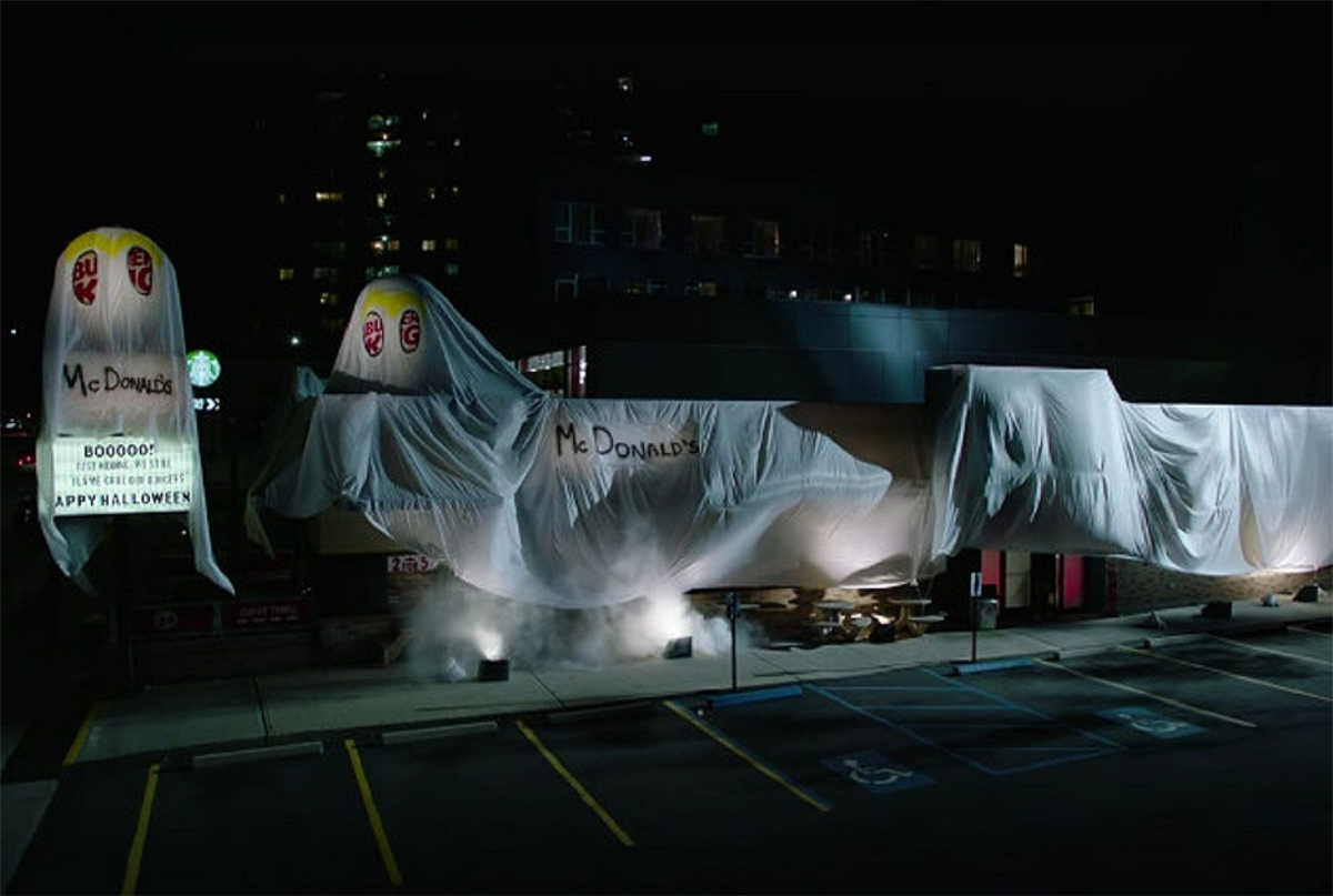 Los disfraces incluso para los negocios serán básicos para la publicidad este Halloween 2023