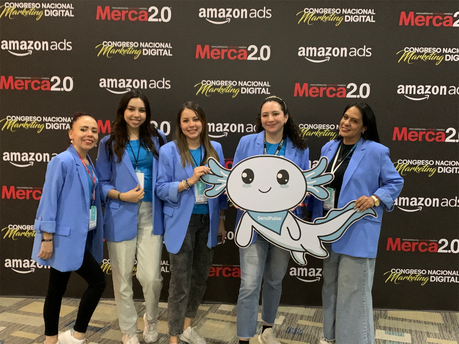 El equipo de SendPulse estuvo en el Congreso Nacional de Marketing Digital 2023