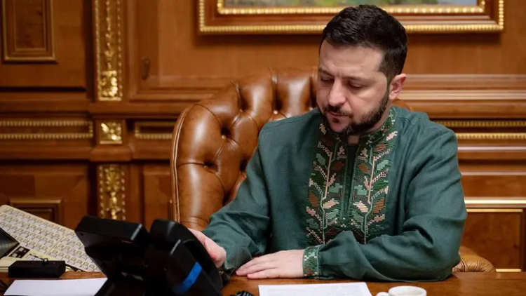 Президент в вышиванке бренда, когда-то стартовавшего с бюджетом 1200 грн. Источник: 24tv